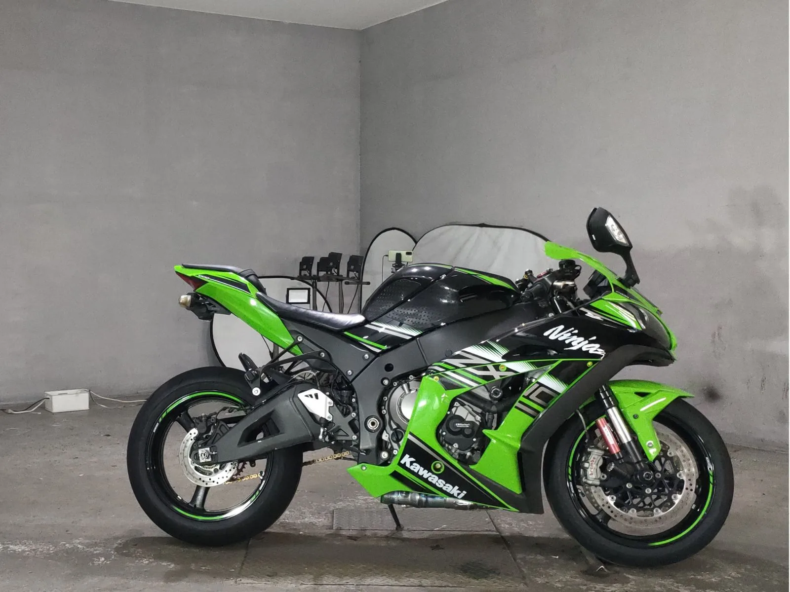 Kawasaki ZX-10R 2017 года с японского аукциона JBA