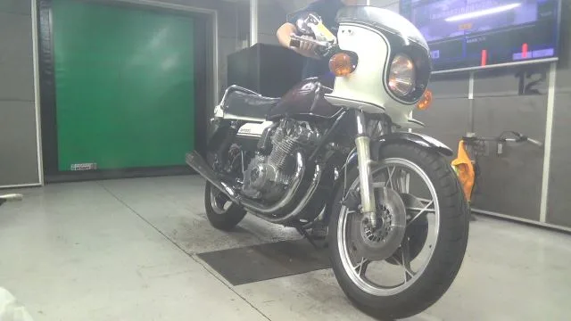 Suzuki GS1000 с аукциона BDS, кадр 1