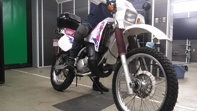 Yamaha DT125R года из Японии