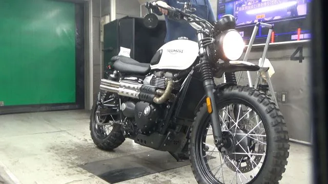 Triumph STREET SCRAMBLER 2019 года из Японии