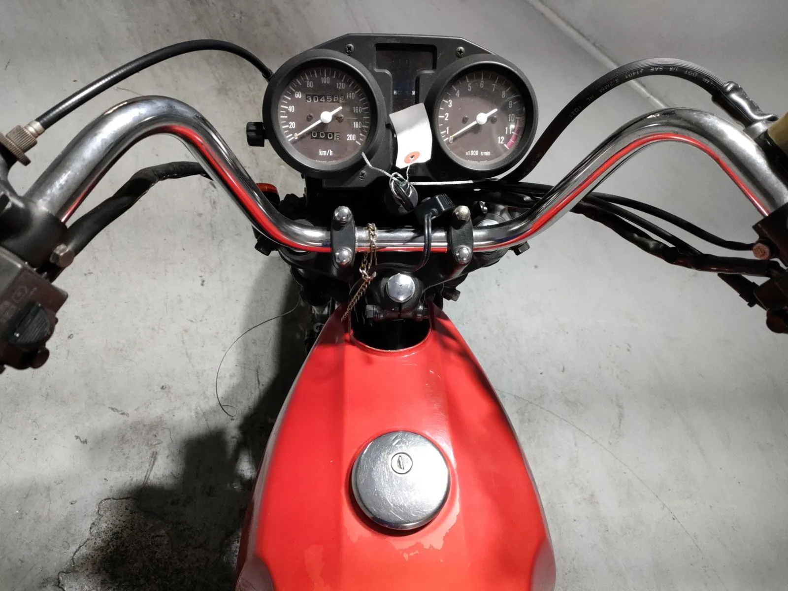 Suzuki GSX250 с аукциона JBA, кадр 5