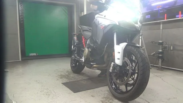Ducati MULTISTRADA V4S 2025 года из Японии