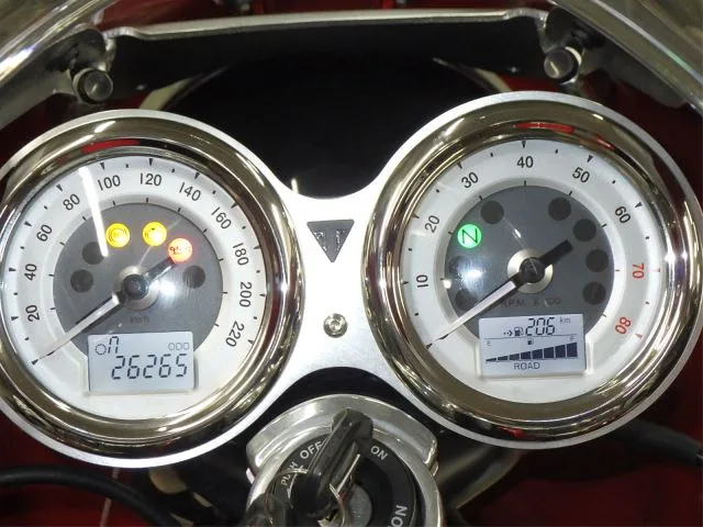Triumph THRUXTON 1200R с аукциона BDS, кадр 9