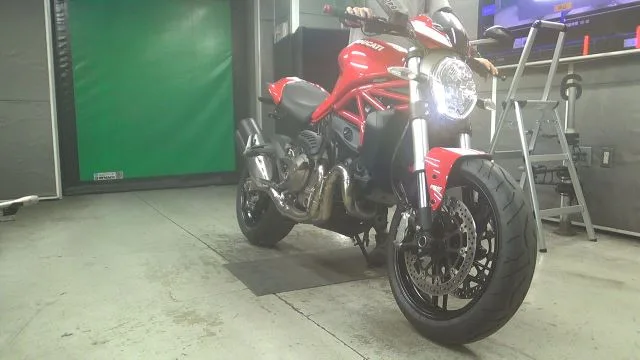 Ducati M821 STRIPE с аукциона BDS, кадр 1