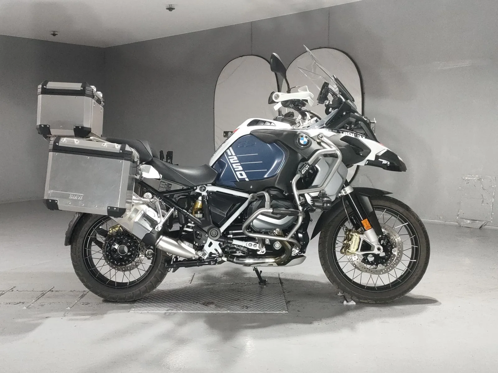 BMW R1250GS ADVENTURE с аукциона JBA, кадр 1