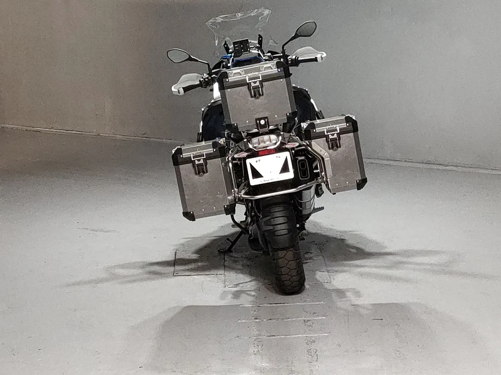 BMW R1250GS ADVENTURE с аукциона JBA, кадр 4