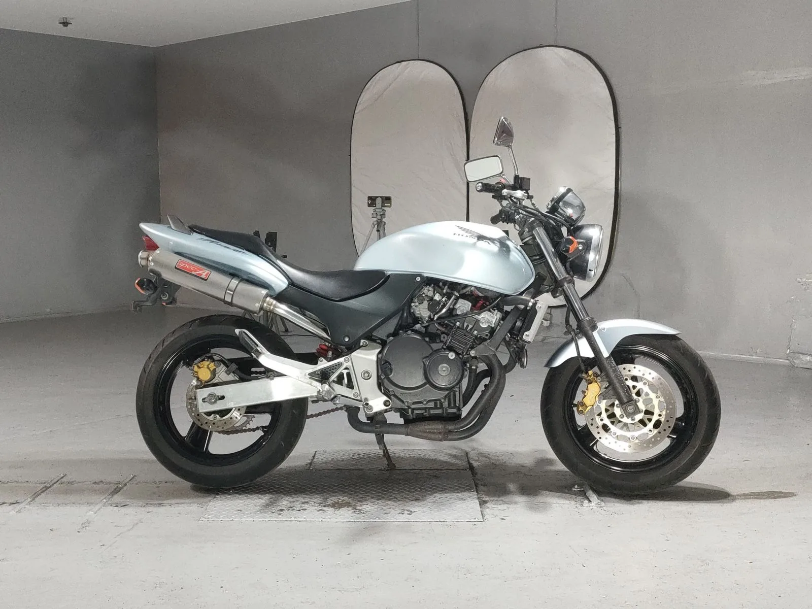 Honda HORNET250 с аукциона JBA, кадр 1
