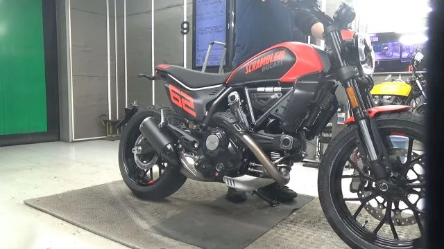 Ducati SCRAMBLER FULL THROTTLE 2026 года из Японии