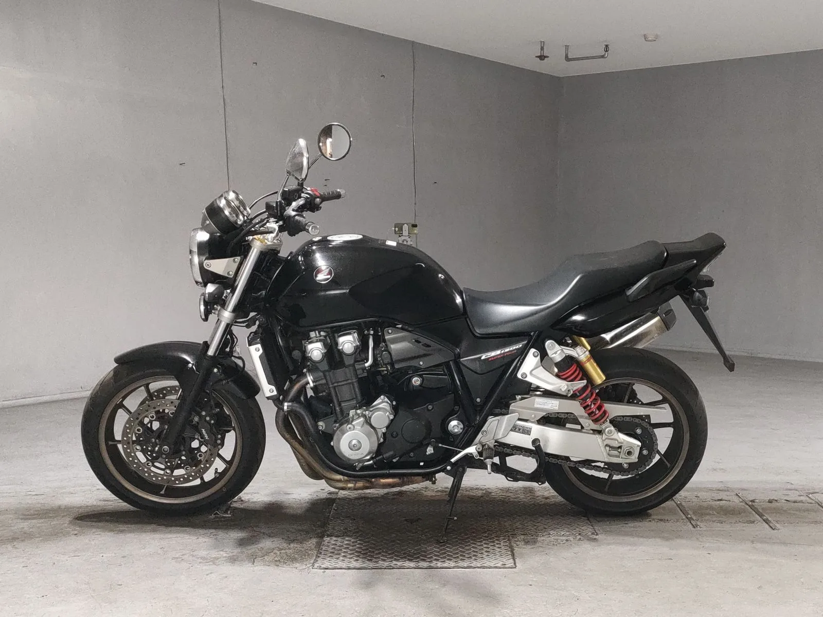 Honda CB1300SF с аукциона JBA, кадр 2