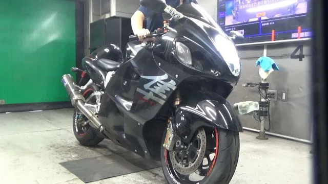 Suzuki GSX1300R HAYABUSA 2006 года из Японии