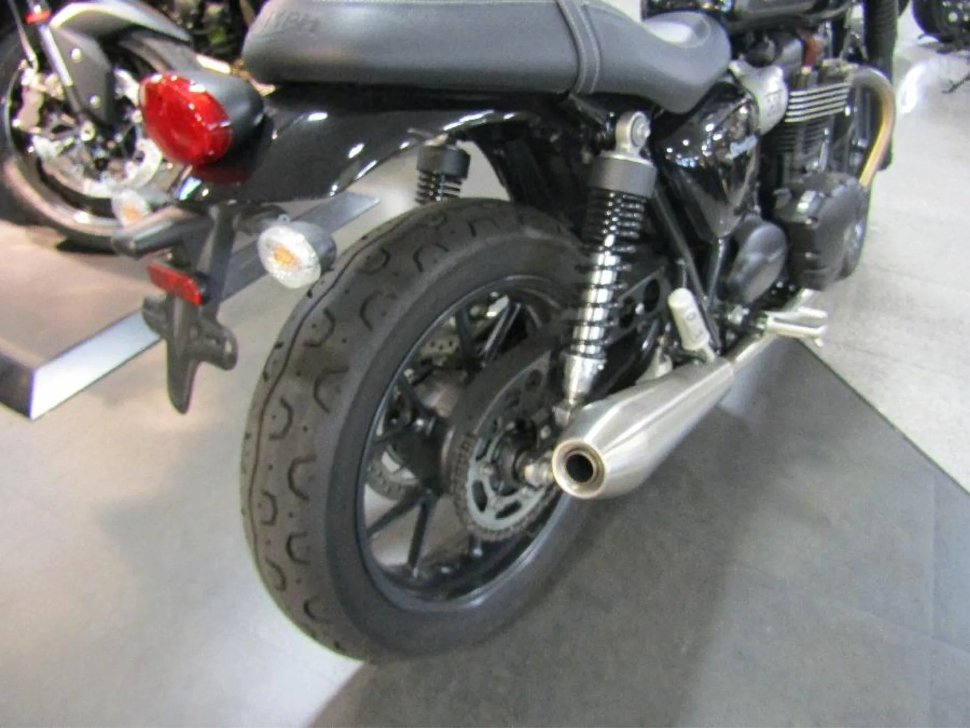 Triumph STREET TWIN с аукциона AUCNET, кадр 8