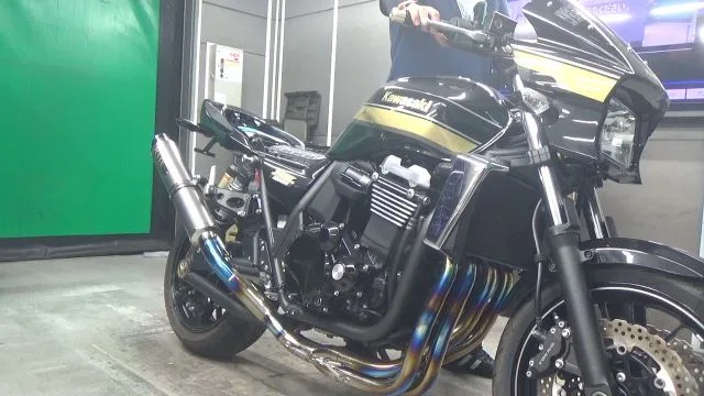 Kawasaki ZRX1200 2019 года из Японии