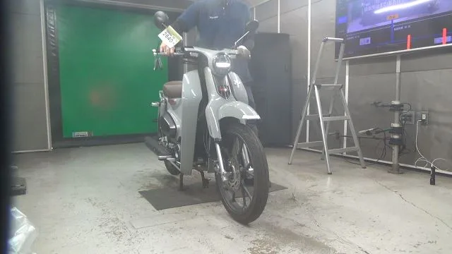 Honda C125  года из Японии