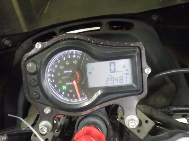 Kawasaki ZRX1100 с аукциона BDS, кадр 7
