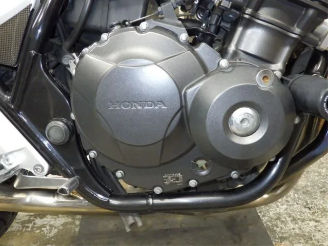 Honda CB400SFV-4 BOLDORABS с аукциона BDS, кадр 3