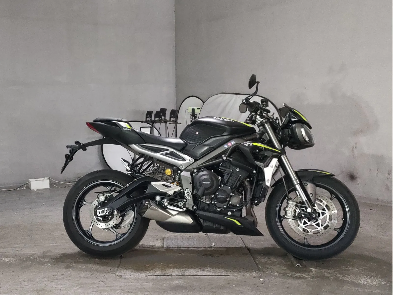 Triumph STREET TRIPLE RS 2021 года с японского аукциона JBA