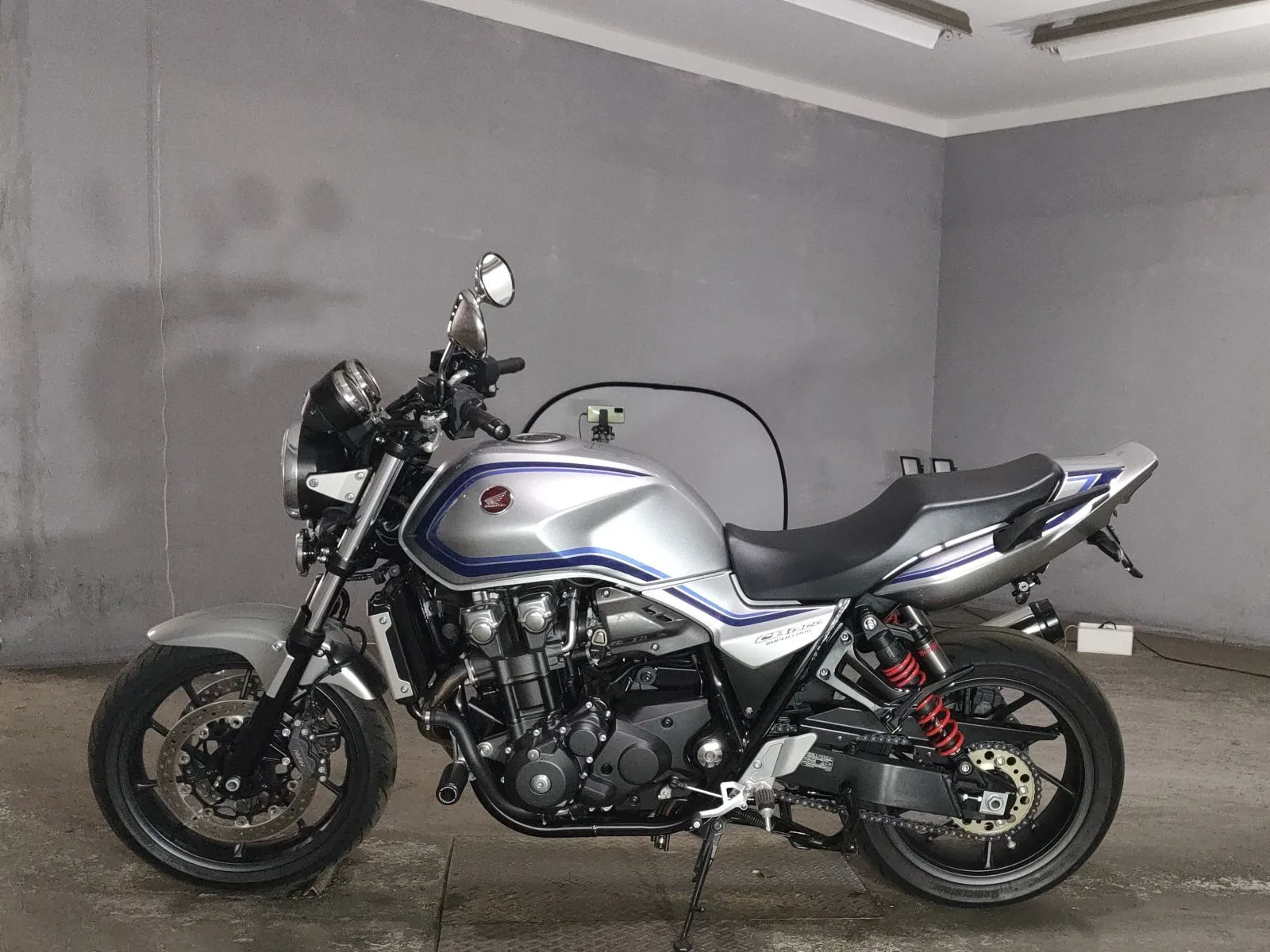 Honda CB1300SF с аукциона JBA, кадр 2