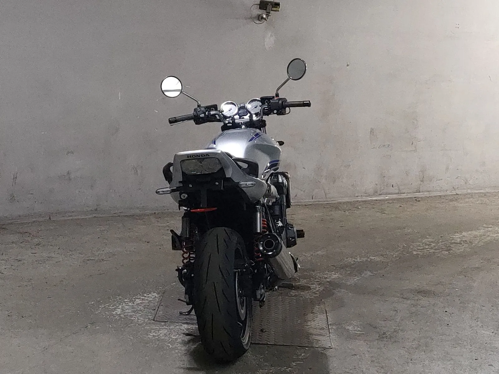Honda CB1300SF с аукциона JBA, кадр 4