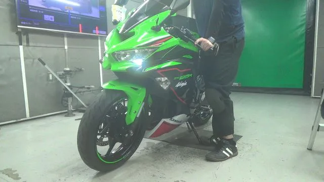 Kawasaki ZX-25R с аукциона BDS, кадр 2