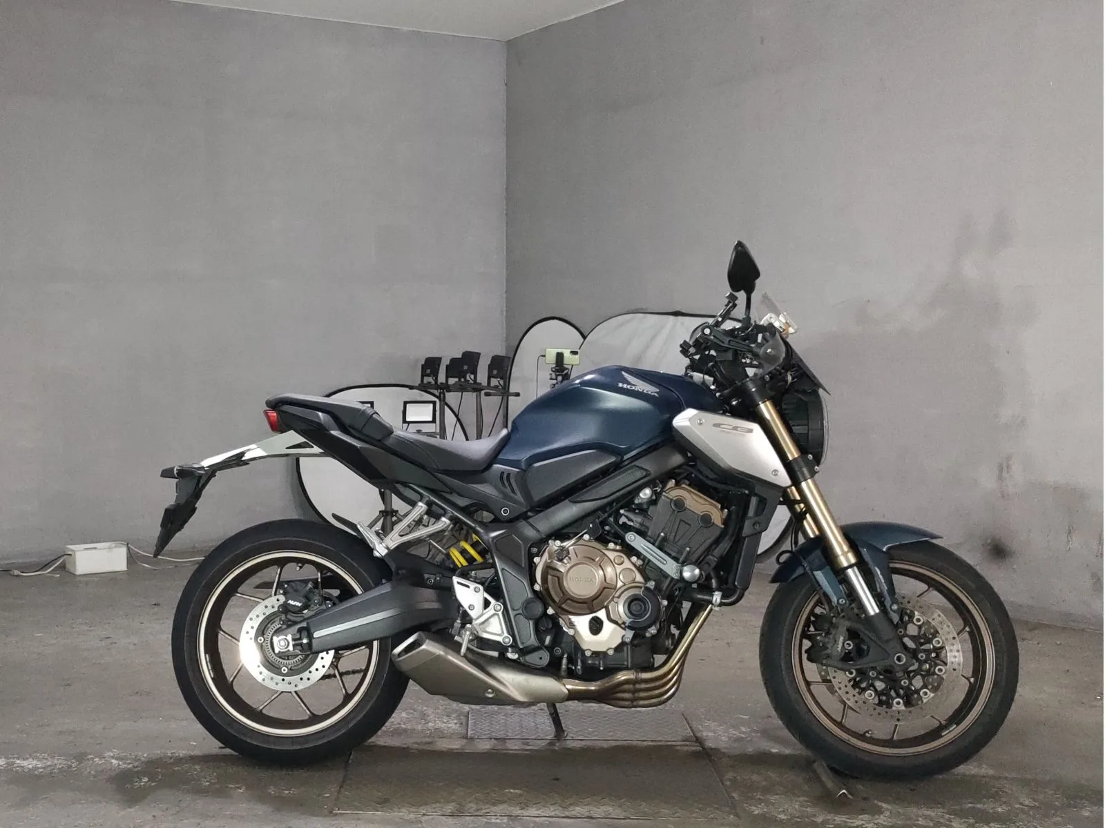 Honda CB650R 2022 года с японского аукциона JBA
