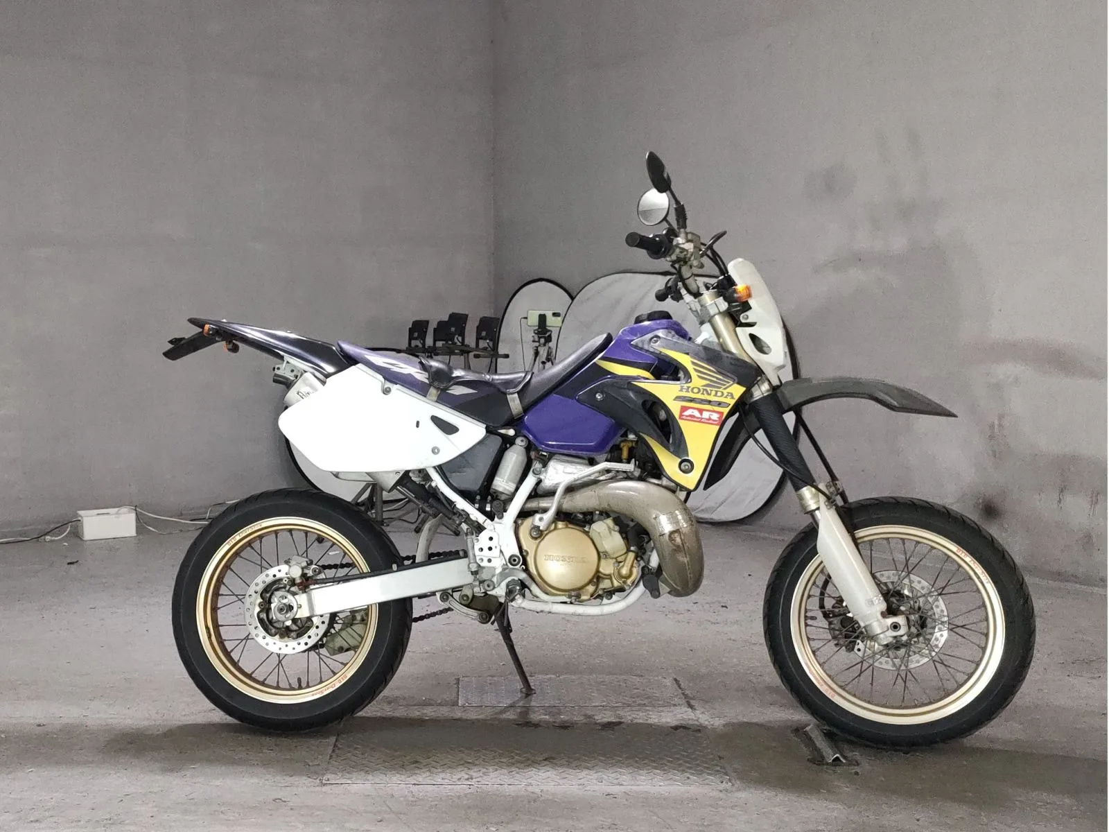 Honda CRM250AR  года из Японии