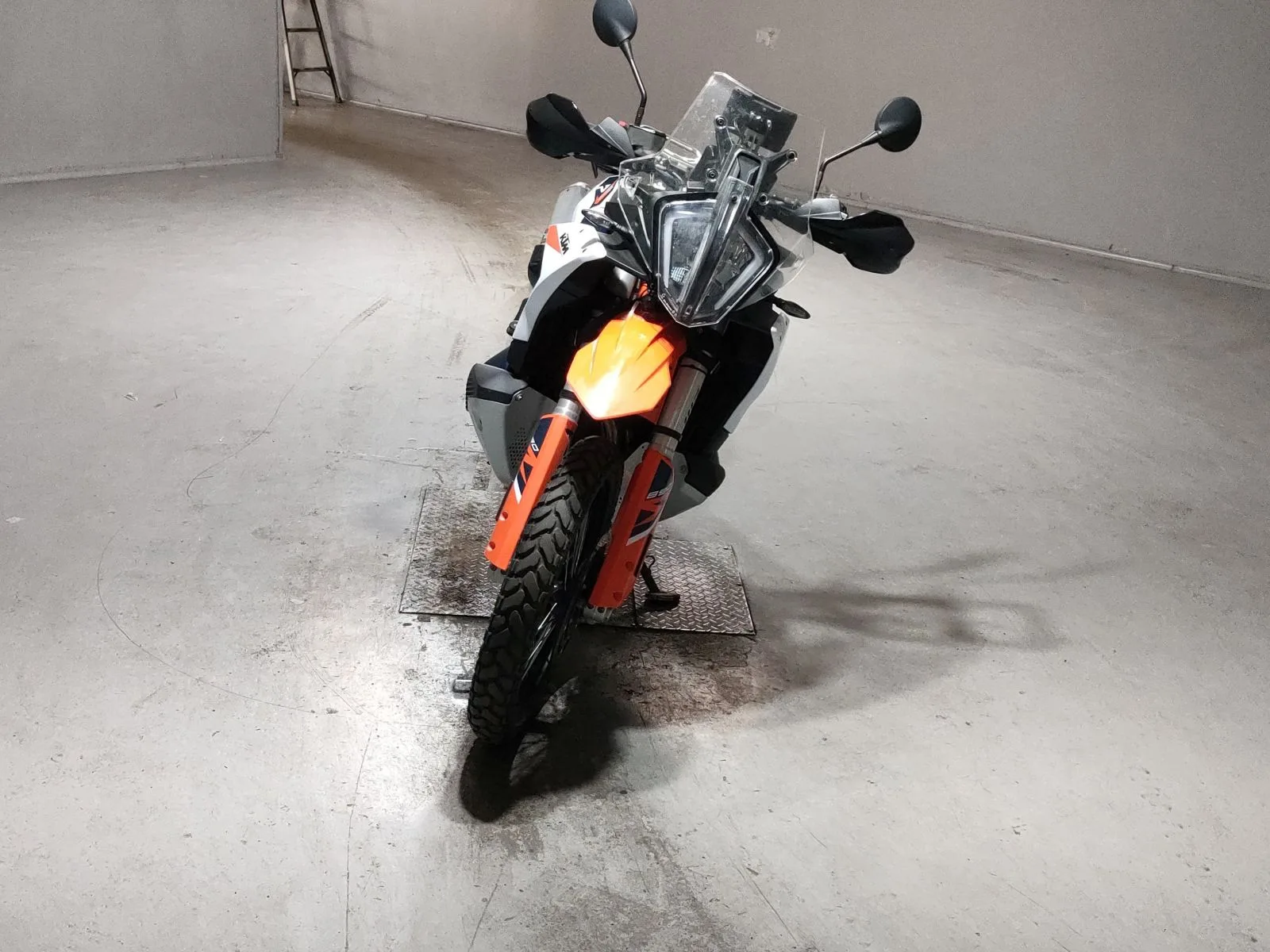 KTM 890 ADVENTURE R с аукциона JBA, кадр 3