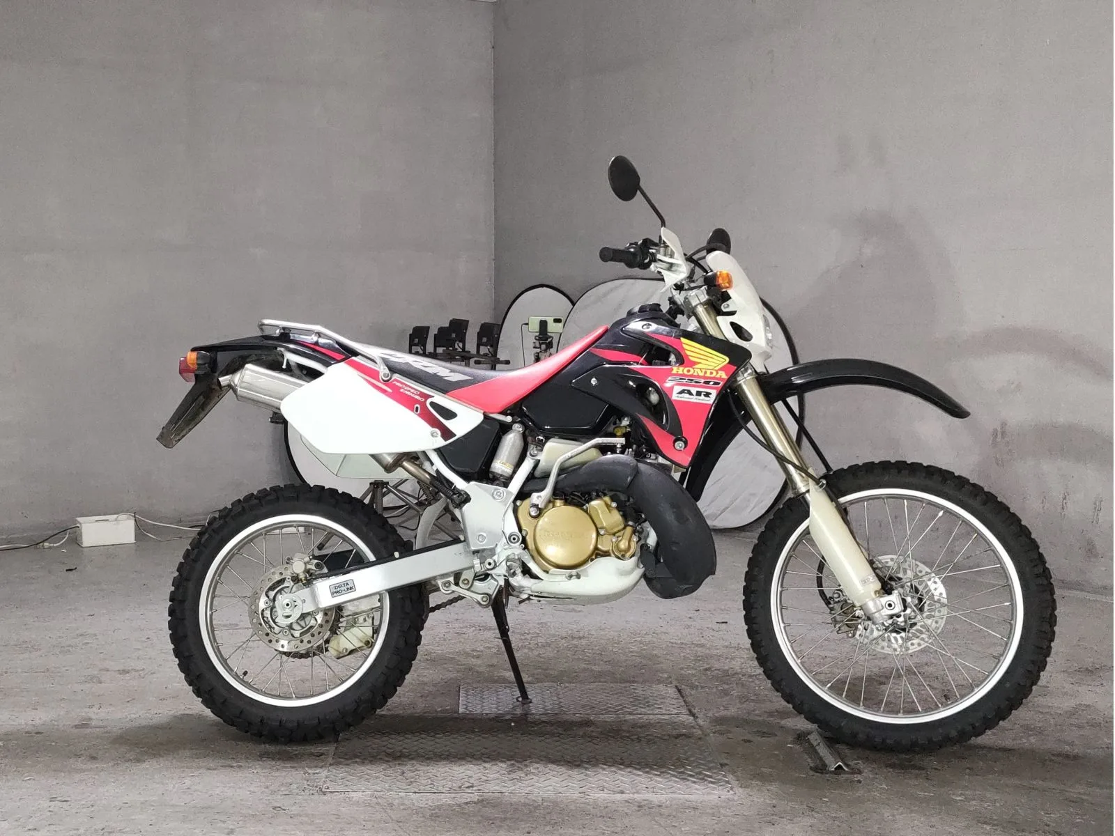Honda CRM250AR  года из Японии