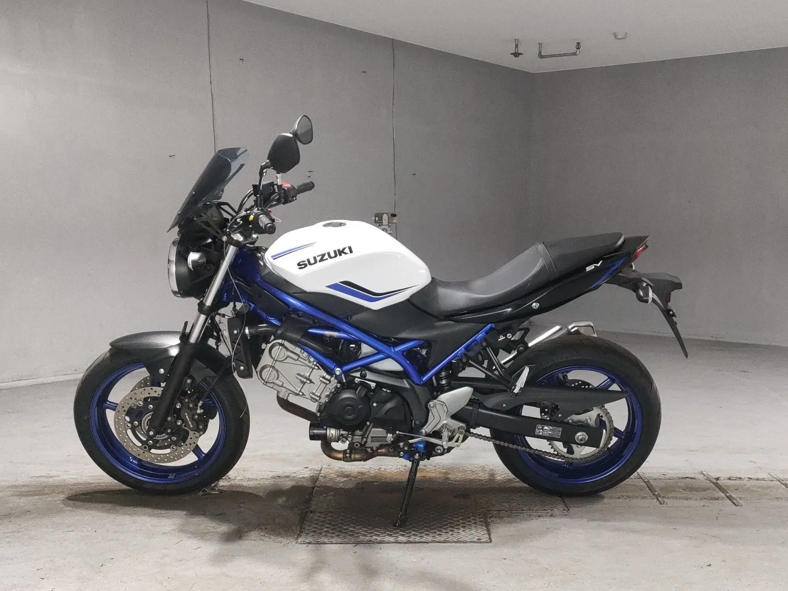 Suzuki SV650 с аукциона JBA, кадр 2