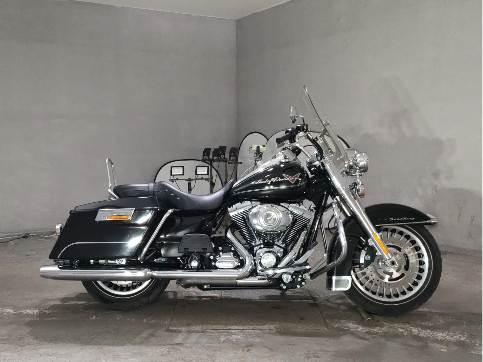 Harley-Davidson FLHR1580 2009 года с японского аукциона JBA