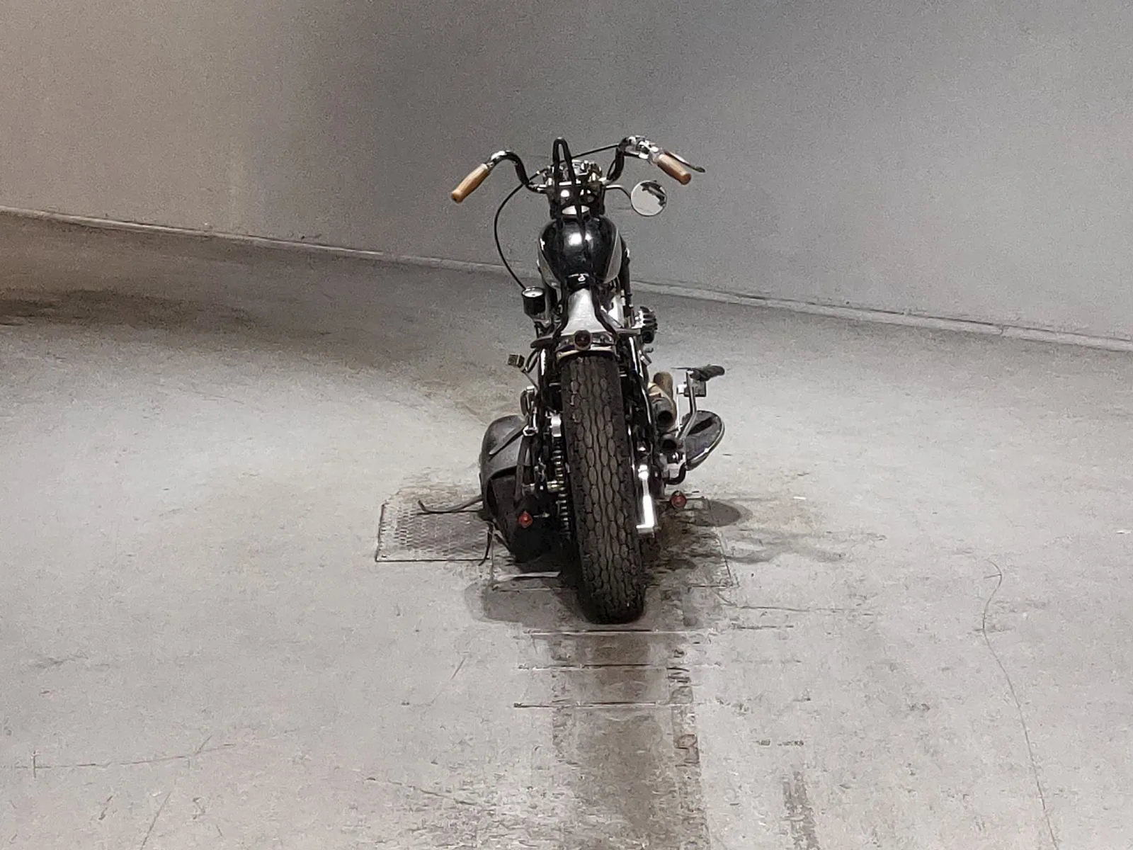 Другие марки MOTORCYCLE 1200CC с аукциона JBA, кадр 4