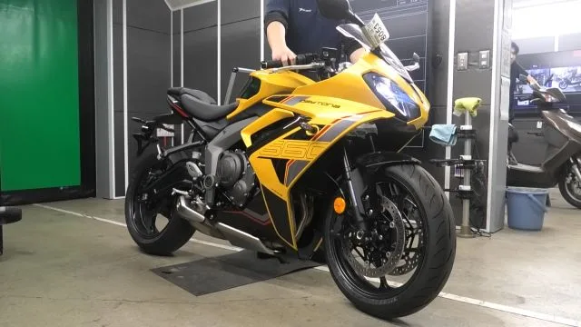 Triumph DAYTONA 660 2026 года из Японии