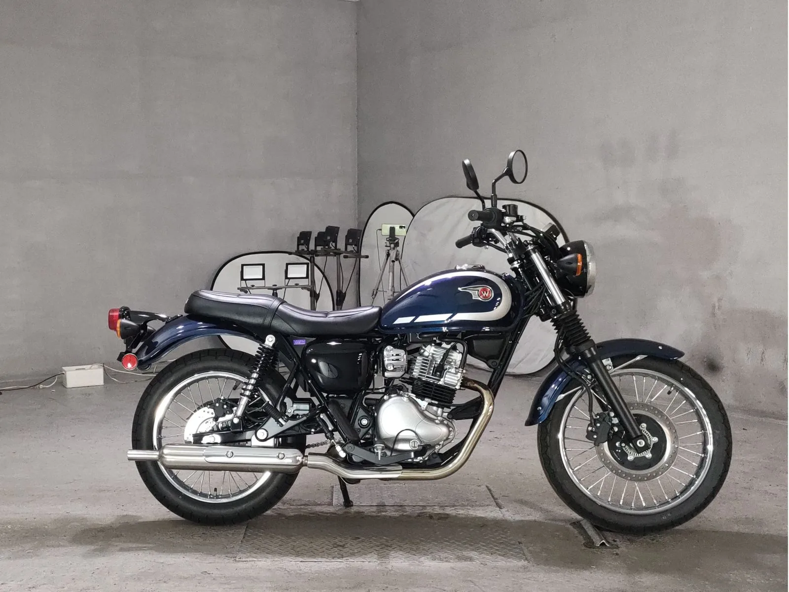 Kawasaki W230 с аукциона JBA, кадр 1