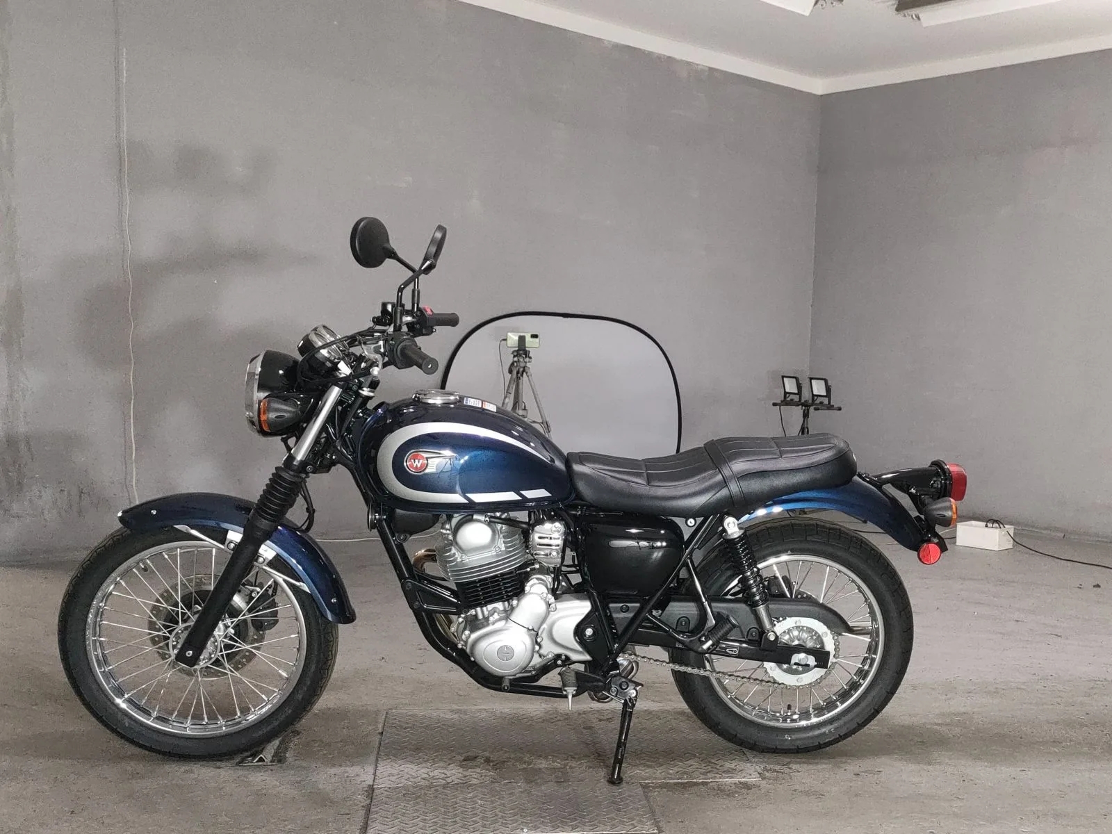 Kawasaki W230 с аукциона JBA, кадр 2