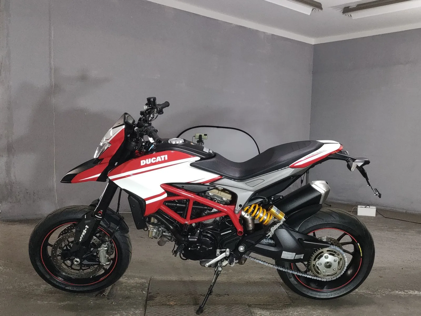 Ducati HYPERMOTARD 820SP с аукциона JBA, кадр 2