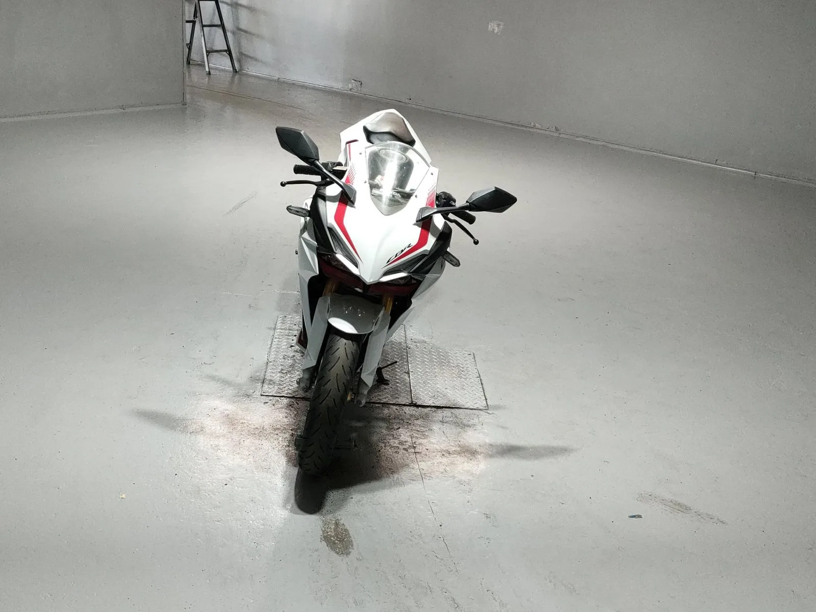 Honda CBR250RR с аукциона JBA, кадр 3