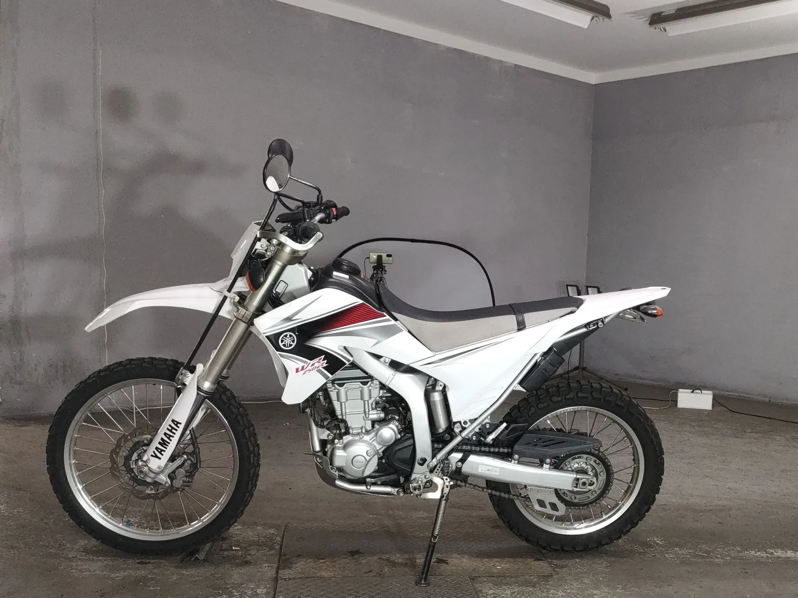 Yamaha WR250R с аукциона JBA, кадр 2