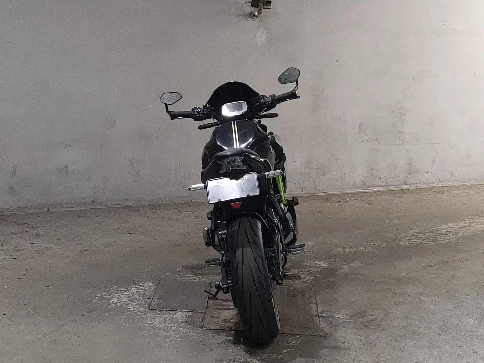 Kawasaki Z650 с аукциона JBA, кадр 4