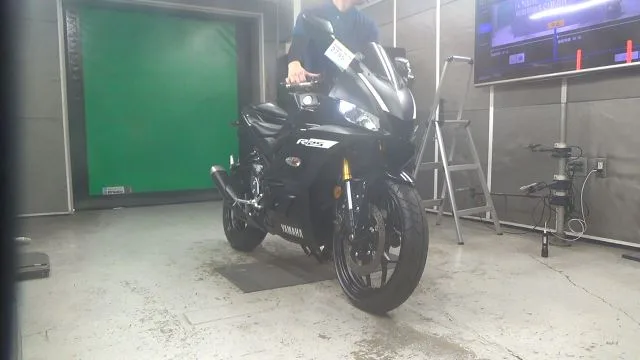 Yamaha YZF-R25  года из Японии