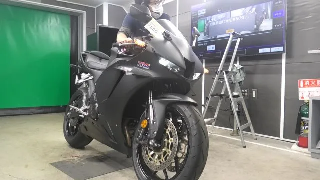 Honda CBR600RR с аукциона BDS, кадр 1