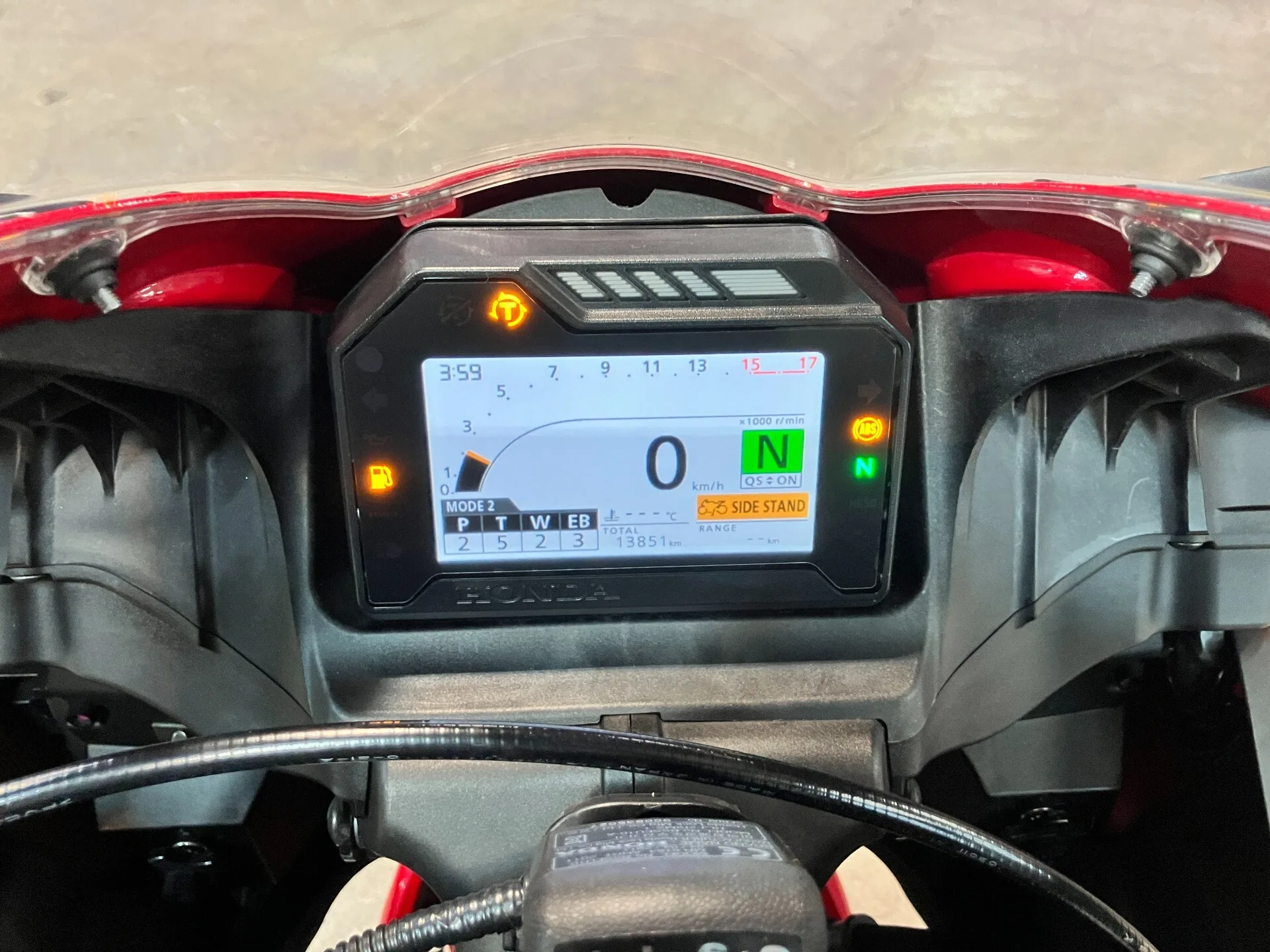 Honda CBR600RR ABS с аукциона AUCNET, кадр 3