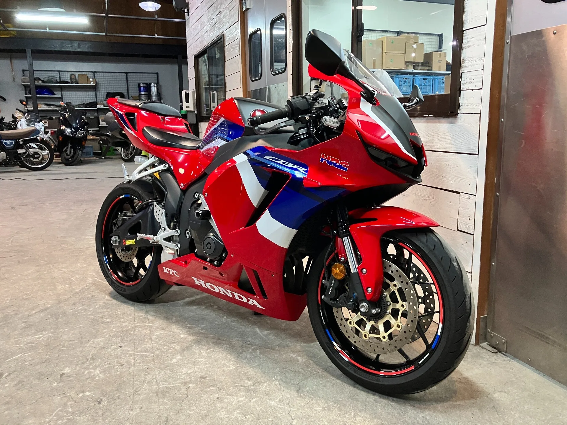 Honda CBR600RR ABS с аукциона AUCNET, кадр 7
