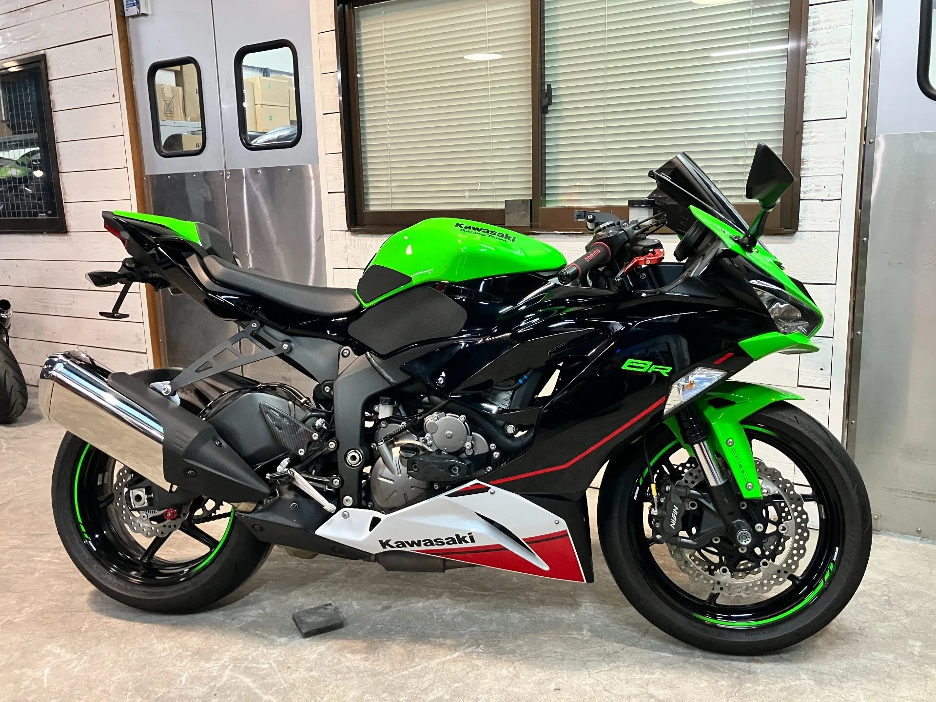 Kawasaki NINJA ZX-6R 2022 года из Японии