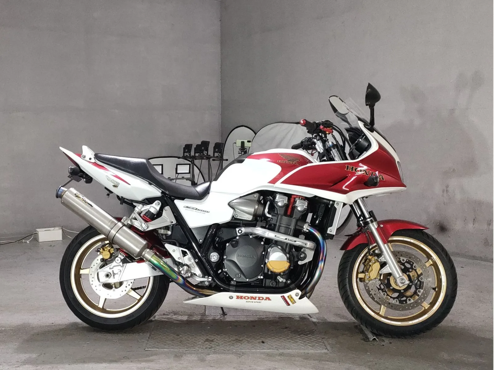 Honda CB1300SF BOLDOR с аукциона JBA, кадр 1