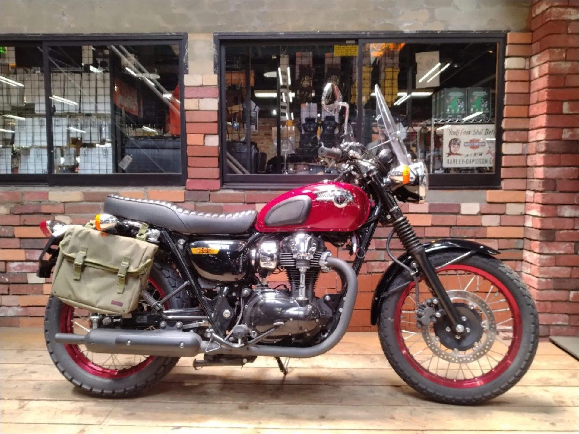 Kawasaki W800 SE с аукциона AUCNET, кадр 1