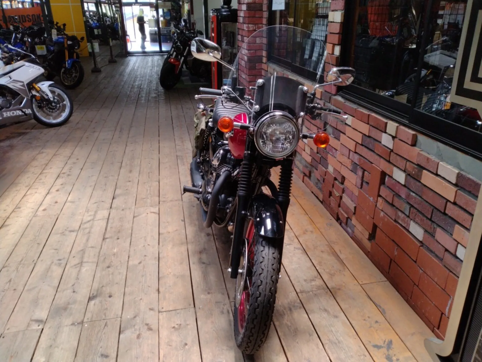 Kawasaki W800 SE с аукциона AUCNET, кадр 2