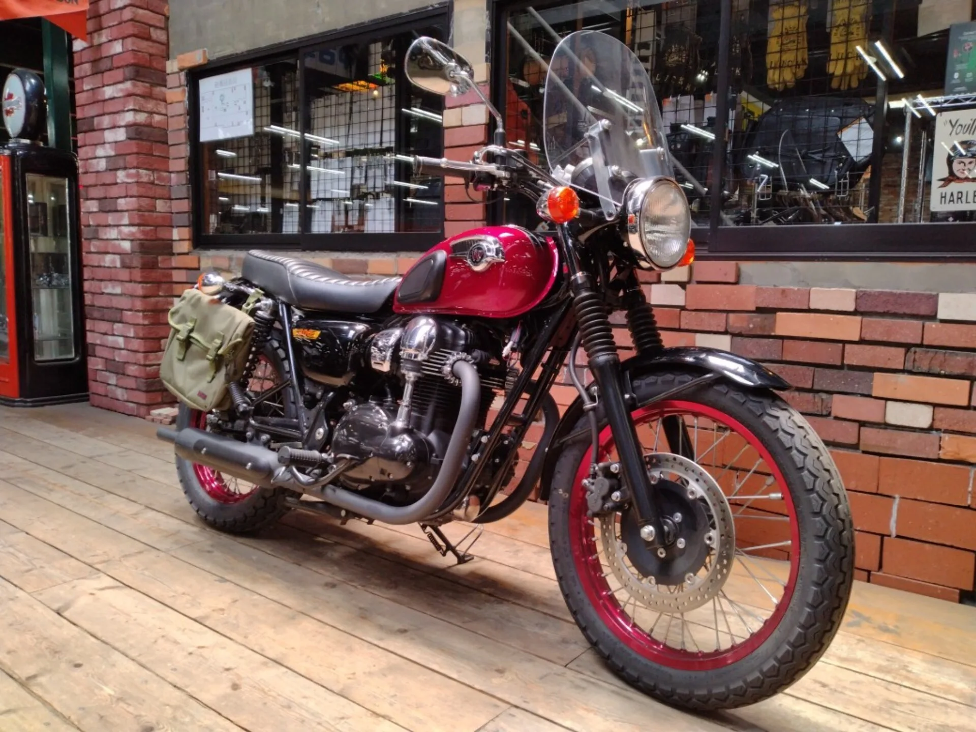 Kawasaki W800 SE с аукциона AUCNET, кадр 3