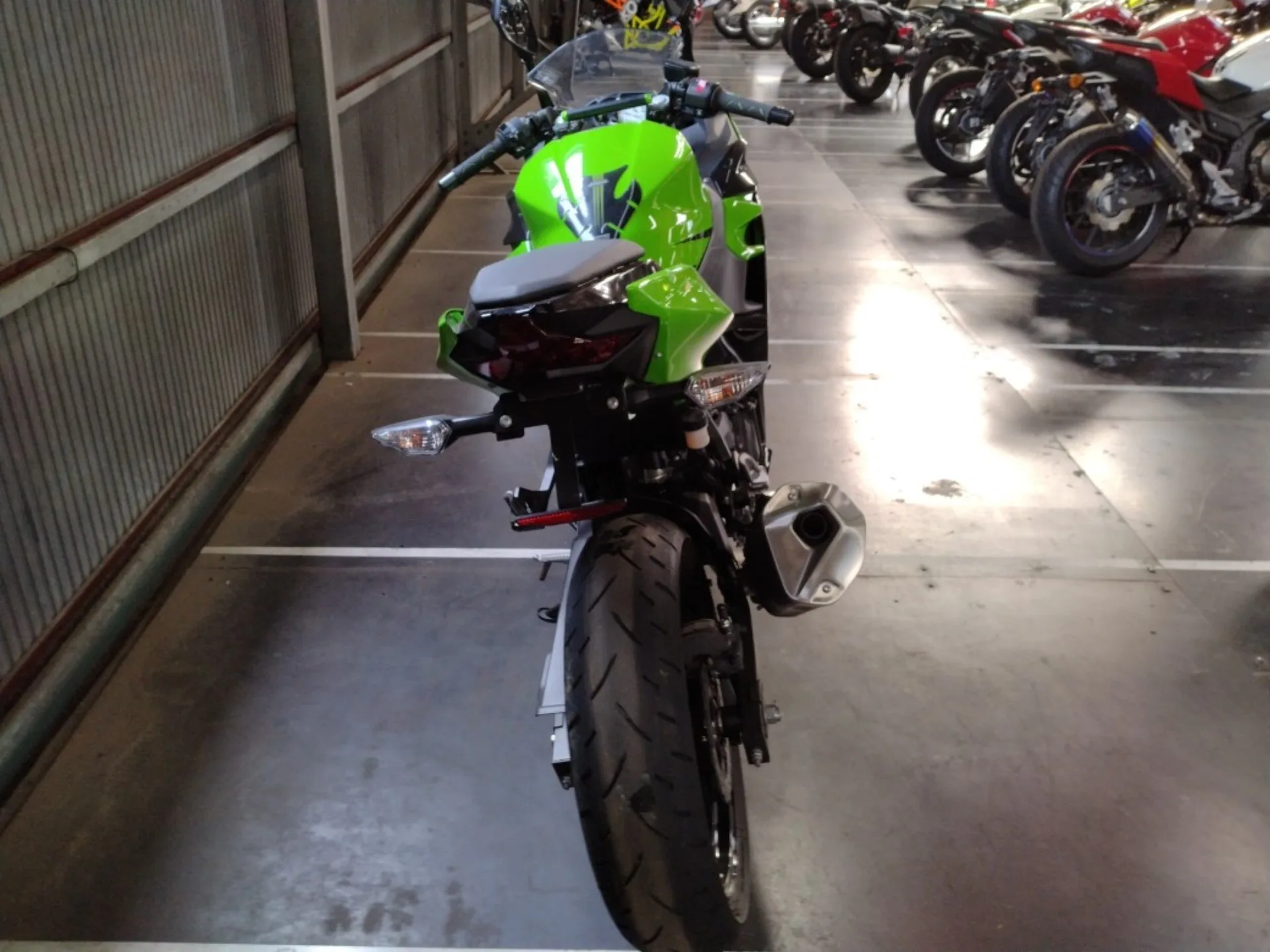 Kawasaki Ninja 400 KRT ED с аукциона AUCNET, кадр 6
