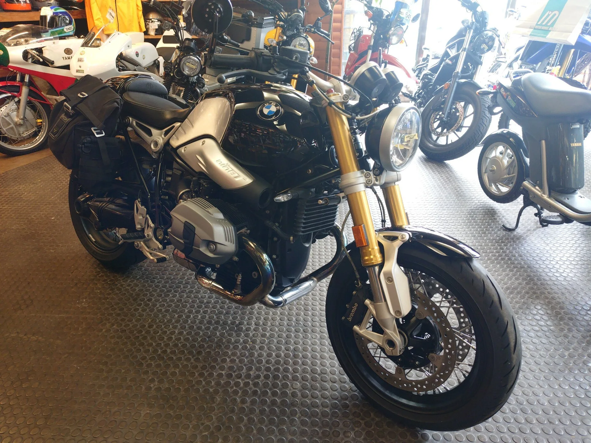 BMW R NINE T 2020 года из Японии