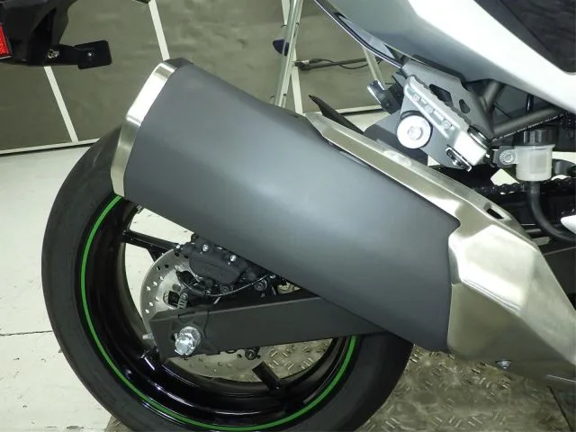 Kawasaki Z7 HYBRID с аукциона BDS, кадр 10