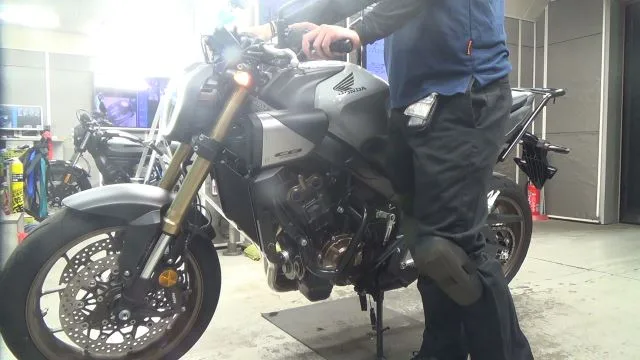 Honda CB650R-2E CLUTCH с аукциона BDS, кадр 2